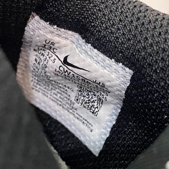 Nike Dunk Low Panda Black White Sneakers Kids Size 13C - Picture 5 of 12